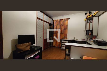 Apartamento à venda com 156m², 3 quartos e 2 vagasQuarto 3