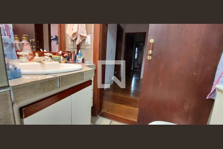 Apartamento à venda com 156m², 3 quartos e 2 vagasBanheiro 2