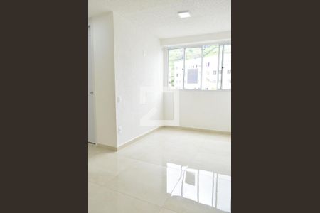 Sala de apartamento para alugar com 2 quartos, 48m² em Campo Grande, Rio de Janeiro