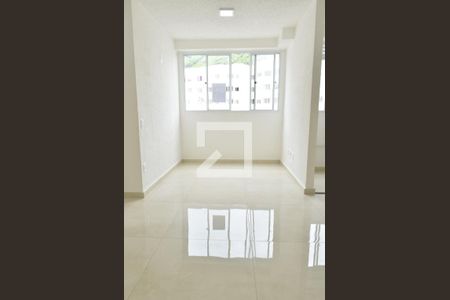 Sala de apartamento para alugar com 2 quartos, 48m² em Campo Grande, Rio de Janeiro