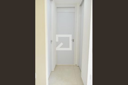 Corredor de apartamento para alugar com 2 quartos, 48m² em Campo Grande, Rio de Janeiro
