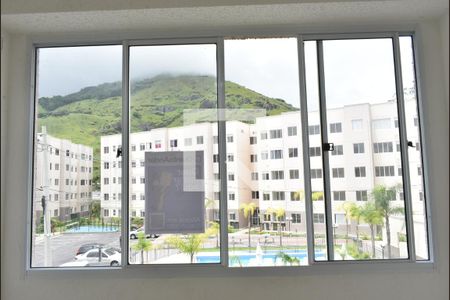 Sala de apartamento para alugar com 2 quartos, 48m² em Campo Grande, Rio de Janeiro