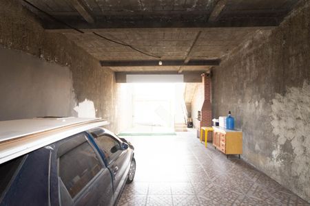 Casa à venda com 183m², 3 quartos e 4 vagas Casa à venda com 183m², 3 quartos e 4 vagasGaragem