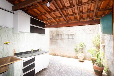 Casa à venda com 183m², 3 quartos e 4 vagas Casa à venda com 183m², 3 quartos e 4 vagasÁrea de Serviço