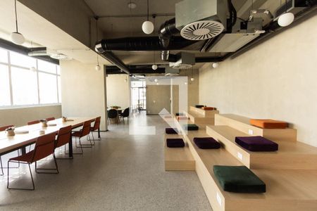 Studio à venda com 25m², 1 quarto e sem vagaÁrea comum - Salão de festas