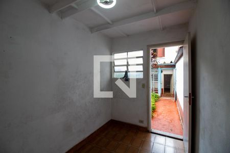 Casa à venda com 150m², 3 quartos e 2 vagasQuarto de Serviço