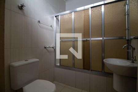 Casa à venda com 150m², 3 quartos e 2 vagasBanheiro