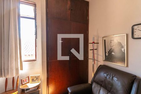 Apartamento à venda com 150m², 4 quartos e 2 vagasQuarto 2