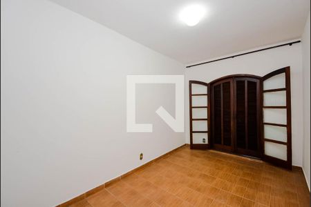 Quarto 1 de casa à venda com 2 quartos, 210m² em Vila Bremen, Guarulhos