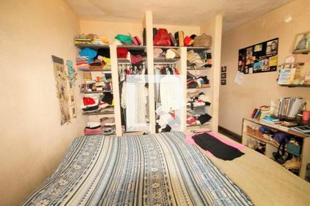 Casa à venda com 4 quartos, 487m² em Buritis, Belo Horizonte