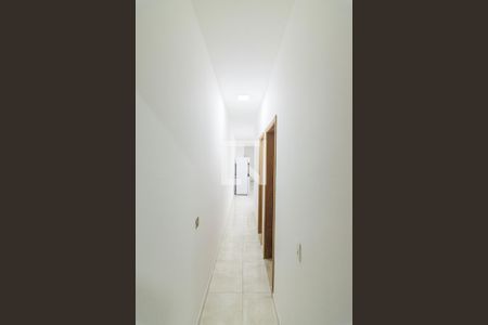 Corredor de apartamento para alugar com 2 quartos, 58m² em Santa Terezinha, Santo André