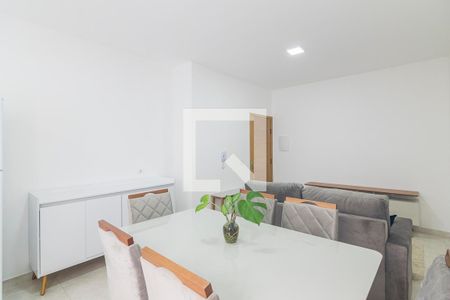 Sala de apartamento para alugar com 2 quartos, 58m² em Santa Terezinha, Santo André