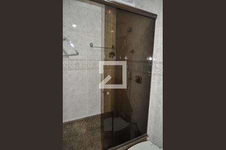 Apartamento à venda com 98m², 3 quartos e 1 vagaBanheiro 2