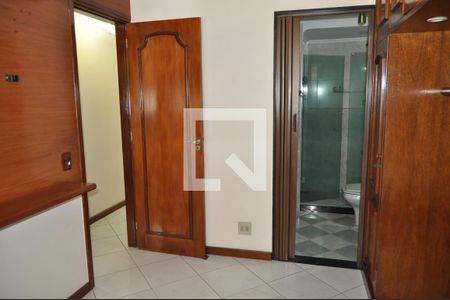 Apartamento à venda com 98m², 3 quartos e 1 vagaQuarto 3