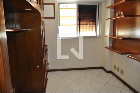 Apartamento à venda com 98m², 3 quartos e 1 vagaQuarto 3