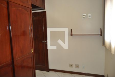 Apartamento à venda com 98m², 3 quartos e 1 vagaQuarto 2