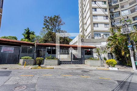 Apartamento à venda com 97m², 3 quartos e 2 vagasFachada