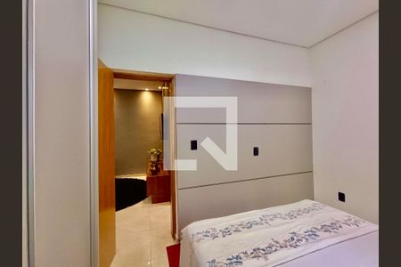 Apartamento à venda com 90m², 2 quartos e 1 vaga Apartamento à venda com 90m², 2 quartos e 1 vagaQuarto