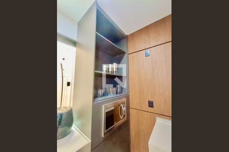 Apartamento à venda com 90m², 2 quartos e 1 vaga Apartamento à venda com 90m², 2 quartos e 1 vagaCozinha americana