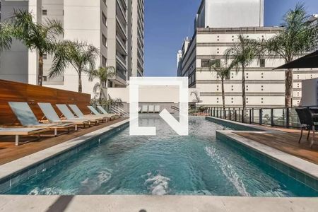 Studio para alugar com 24m², 1 quarto e sem vaga Studio para alugar com 24m², 1 quarto e sem vagaÁrea comum - Piscina