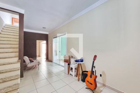 Sala de casa para alugar com 2 quartos, 130m² em Jardim Alvorada, São José dos Campos