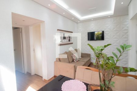 Sala de apartamento à venda com 2 quartos, 74m² em Chácara, Betim