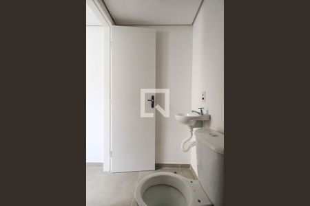 Banheiro de kitnet/studio à venda com 1 quarto, 25m² em Vila Prudente, São Paulo