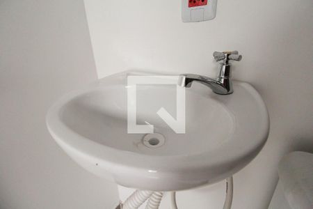 Banheiro de kitnet/studio à venda com 1 quarto, 25m² em Vila Prudente, São Paulo