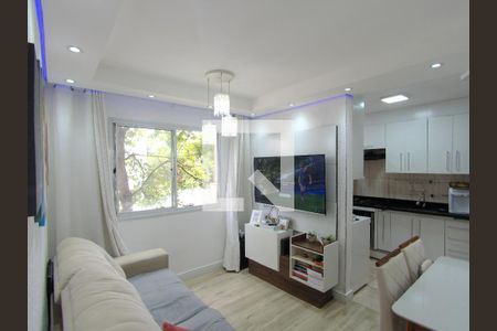 Sala  de apartamento para alugar com 2 quartos, 50m² em Cocaia, Guarulhos