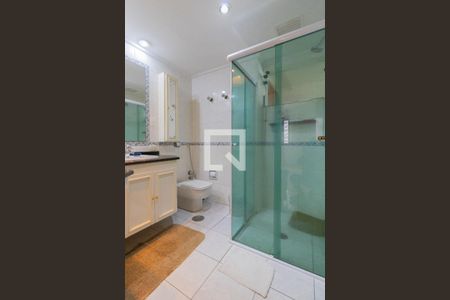 Apartamento à venda com 188m², 4 quartos e 3 vagasBanheiro da Suíte