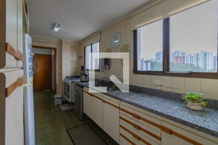 Apartamento à venda com 188m², 4 quartos e 3 vagasCozinha