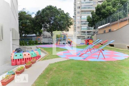 Apartamento à venda com 70m², 2 quartos e 1 vagaÁrea comum - Playground