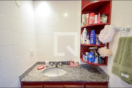 Apartamento à venda com 70m², 2 quartos e 1 vagaBanheiro da Suíte