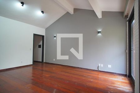 Sala 1 de casa para alugar com 5 quartos, 400m² em Jardim do Salso, Porto Alegre