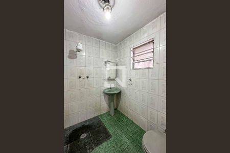 Banheiro de casa para alugar com 1 quarto, 84m² em Vila Isolina Mazzei, São Paulo