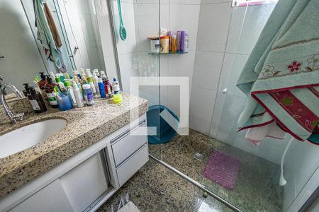 Apartamento à venda com 210m², 4 quartos e 4 vagasBanheiro Suíte 2