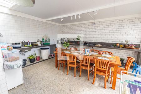 Apartamento à venda com 210m², 4 quartos e 4 vagasEspaço Gourmet e area privativa