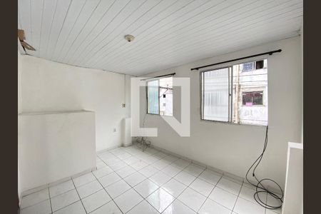 Quarto 1 de casa para alugar com 2 quartos, 120m² em Tororo, Salvador