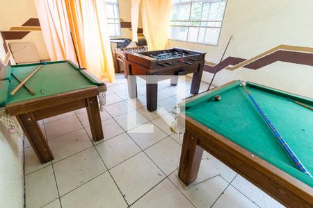 Apartamento à venda com 47m², 2 quartos e 1 vaga Apartamento à venda com 47m², 2 quartos e 1 vagaÁrea comum - Salão de jogos