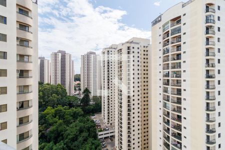 Vista da Varanda da Sala de apartamento à venda com 3 quartos, 117m² em Chácara Agrindus, Taboão da Serra