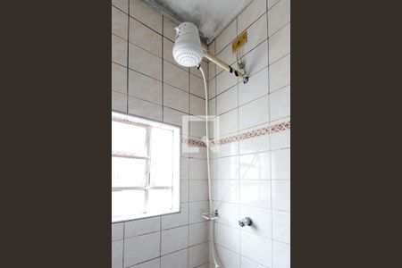 Casa à venda com 200m², 3 quartos e 2 vagas Casa à venda com 200m², 3 quartos e 2 vagasBanheiro