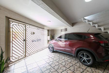 Casa à venda com 200m², 3 quartos e 2 vagas Casa à venda com 200m², 3 quartos e 2 vagasGaragem