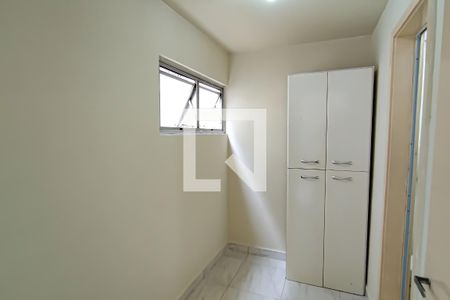 Apartamento à venda com 91m², 2 quartos e 1 vaga Apartamento à venda com 91m², 2 quartos e 1 vagadependencia