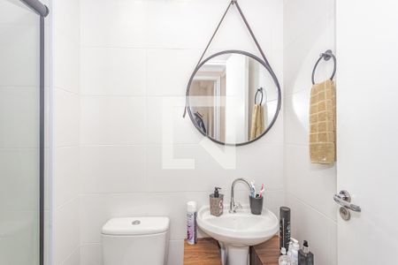 Apartamento à venda com 33m², 2 quartos e sem vaga Apartamento à venda com 33m², 2 quartos e sem vagaBanheiro