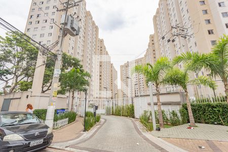 Apartamento à venda com 33m², 2 quartos e sem vaga Apartamento à venda com 33m², 2 quartos e sem vagaFachada