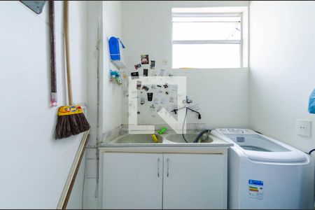 Apartamento à venda com 85m², 2 quartos e 2 vagasÁrea de serviço