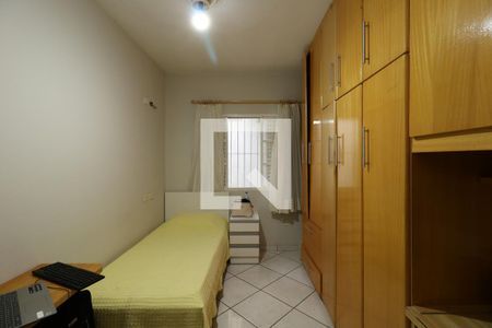 Quarto 1 de casa à venda com 5 quartos, 240m² em Jardim Ocara, Santo André