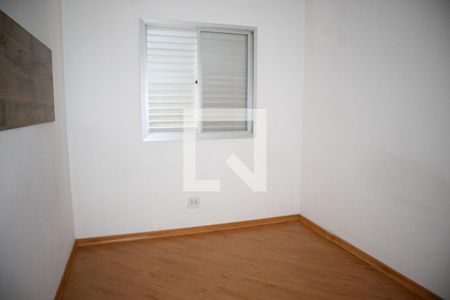 Quarto 1 de apartamento para alugar com 2 quartos, 54m² em Vila Guilherme, São Paulo