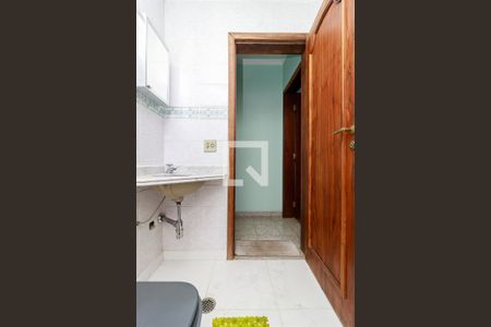 Casa à venda com 300m², 6 quartos e 4 vagasSuíte 3 - Banheiro