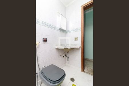 Casa à venda com 300m², 6 quartos e 4 vagasSuíte 3 - Banheiro